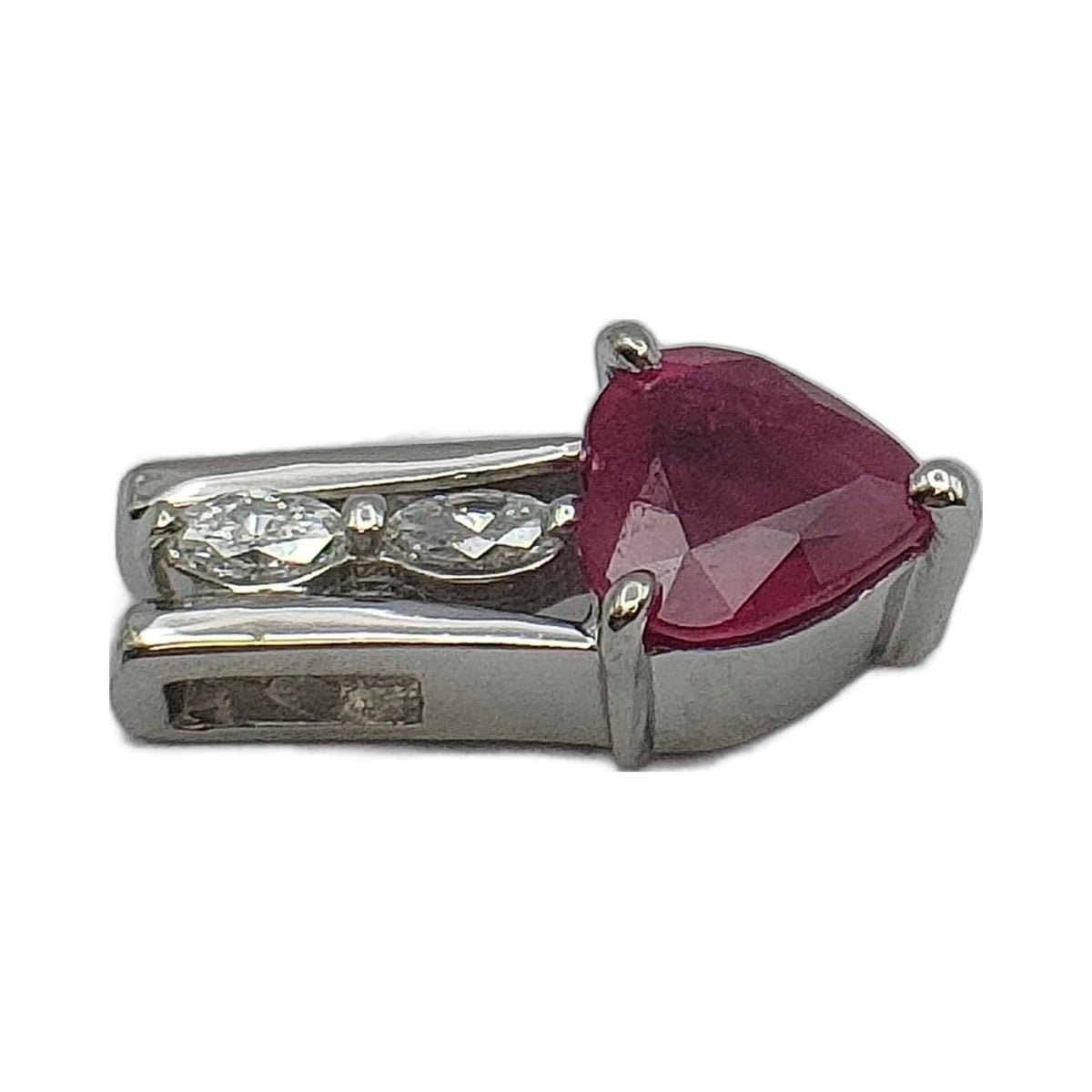 Pt900 Platinum 0.88 ct Heart Ruby & Diamond Pendant — detail 3