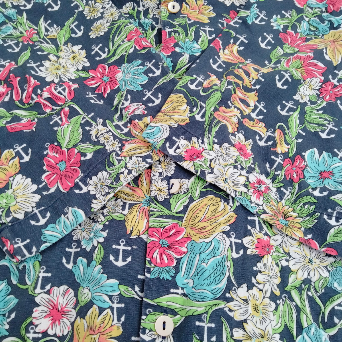 Gucci Navy Floral & Anchor Cotton Shirt — Size 48 — detail 7
