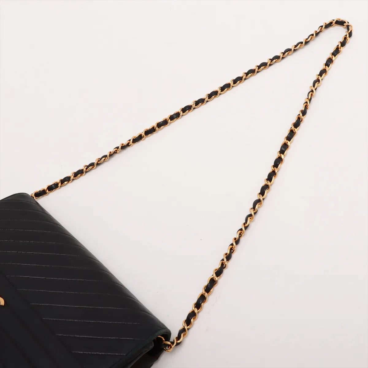 Chanel CC Logo Lambskin Chain Shoulder Bag Black