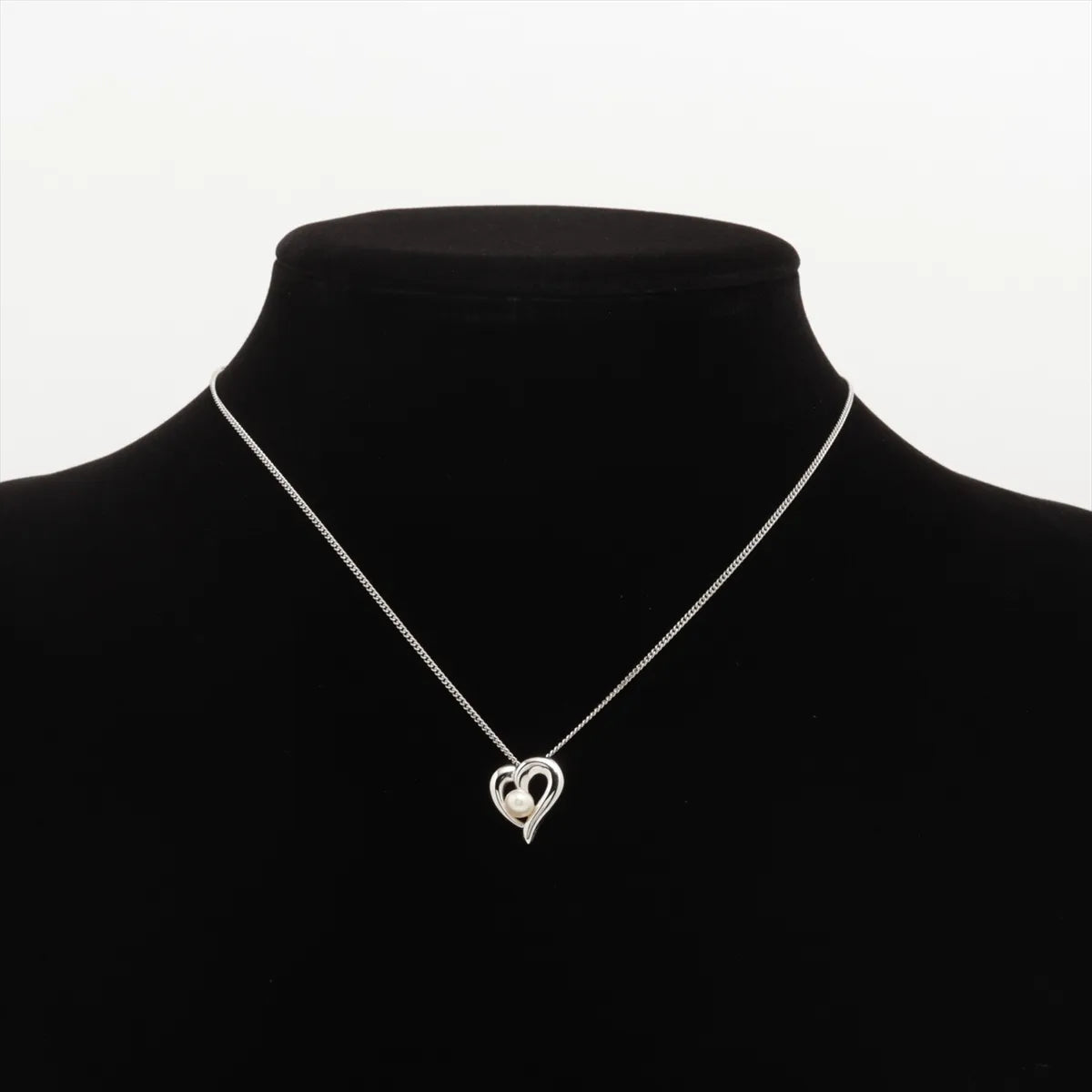 Tasaki Heart Pearl Pendant Necklace