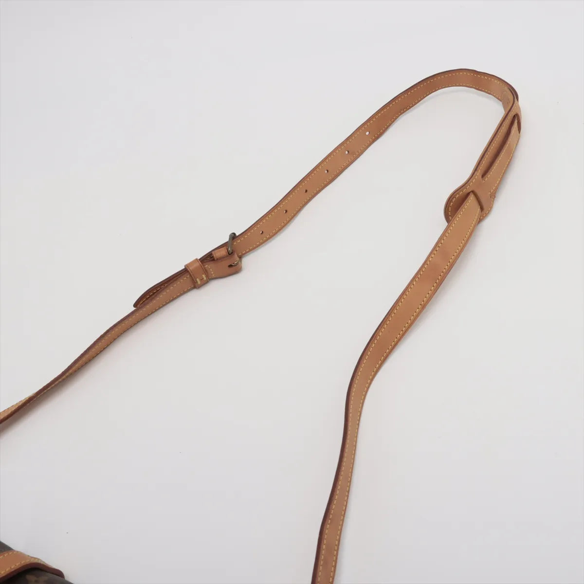Louis Vuitton Monogram Saumur 30