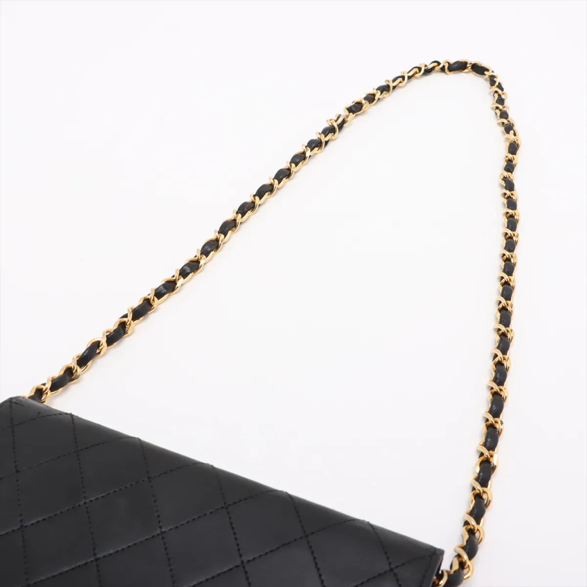 Chanel CC Logo Matelasse Lambskin Chain Shoulder Bag Black