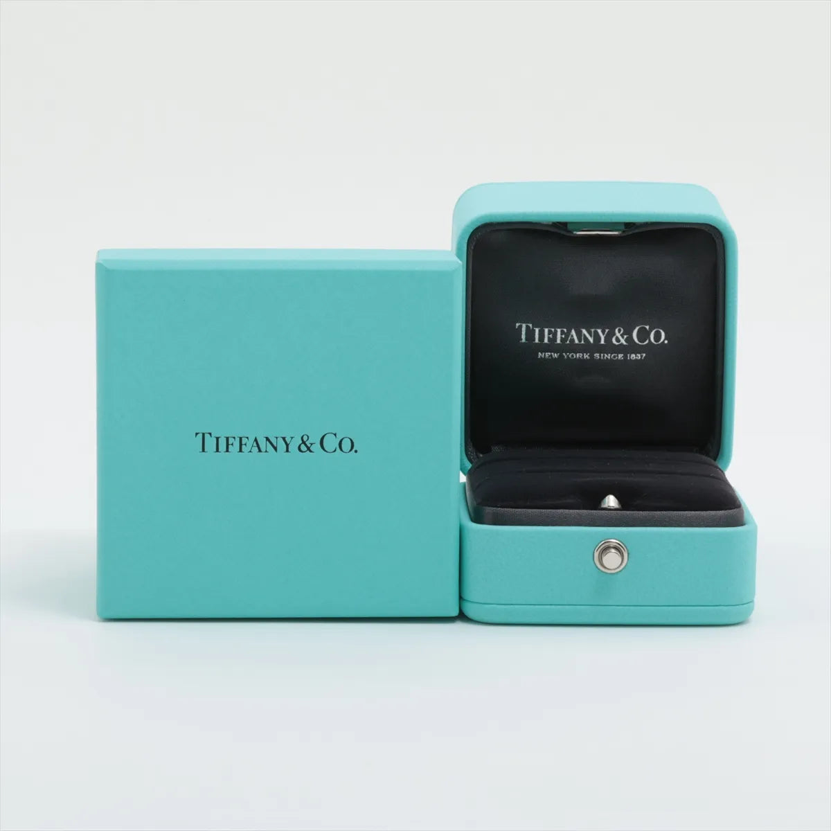 Tiffany & Co. Harmony Band Ring Gold