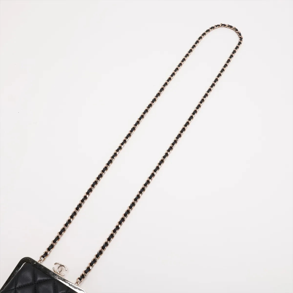Chanel CC Logo Matelasse Lambskin Chain Shoulder Bag Black — product photo 5
