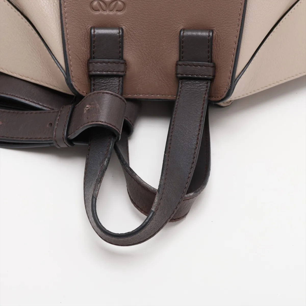 Loewe Hammock Small Leather Two-Way Handbag Beige x Brown — product photo 5