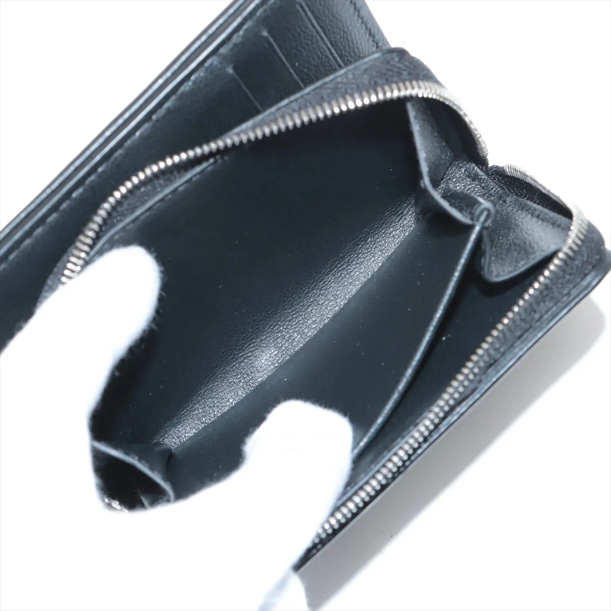 Louis Vuitton Monogram Empreinte Iridescent Coussin Wallet Noir