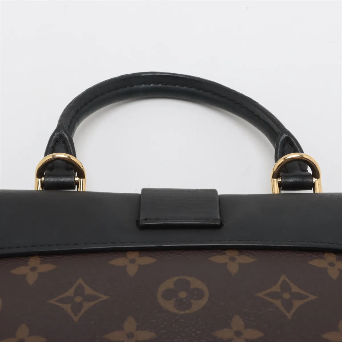 Louis Vuitton Monogram Locky BB Shoulder Bag
