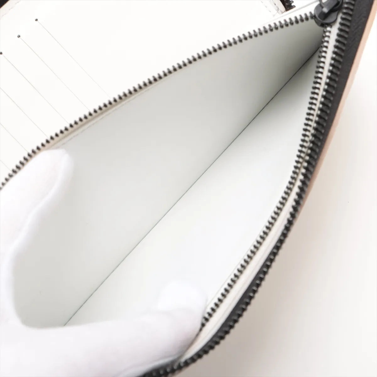 Louis Vuitton Monogram Shadow Zippy Vertical Wallet White x Blue