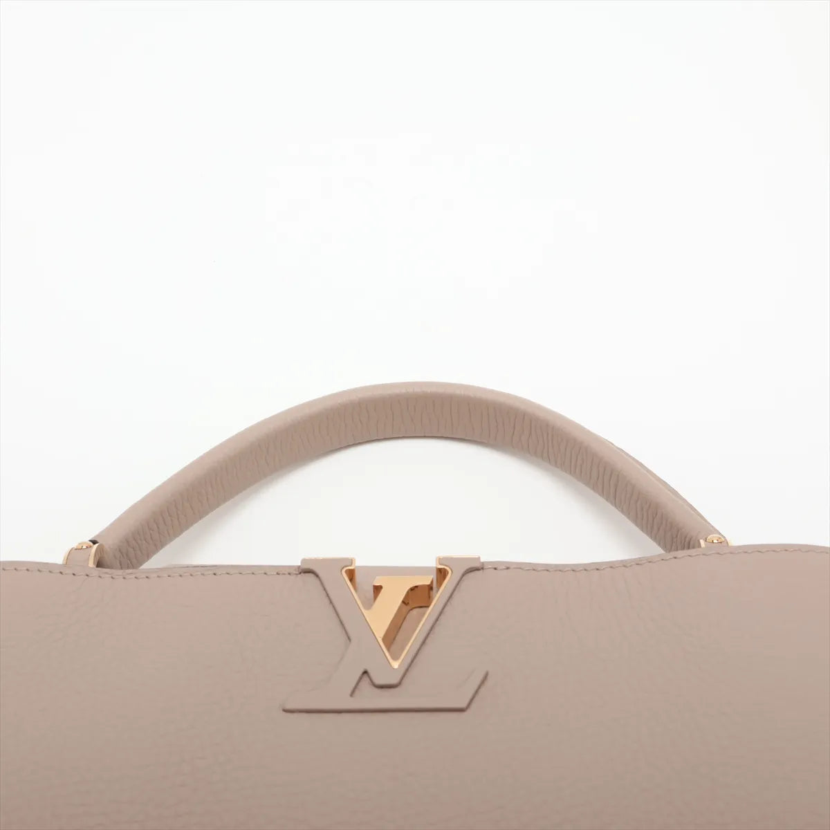 Louis Vuitton Capucines PM Beige
