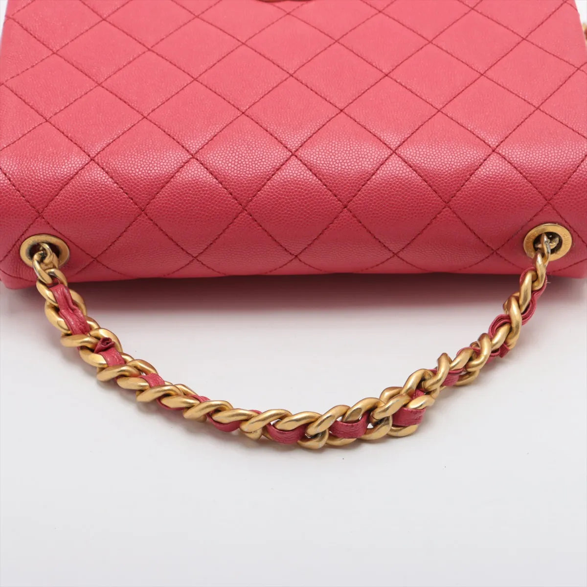 Chanel CC Logo Matelasse Caviar Skin Chain Shoulder Bag Pink