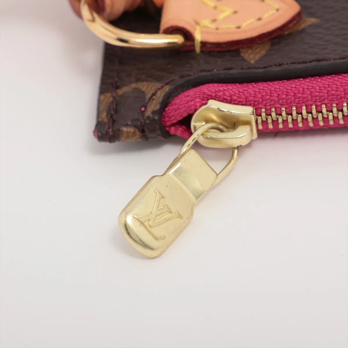 Louis Vuitton Monogram Neverfull MM Pouch Only