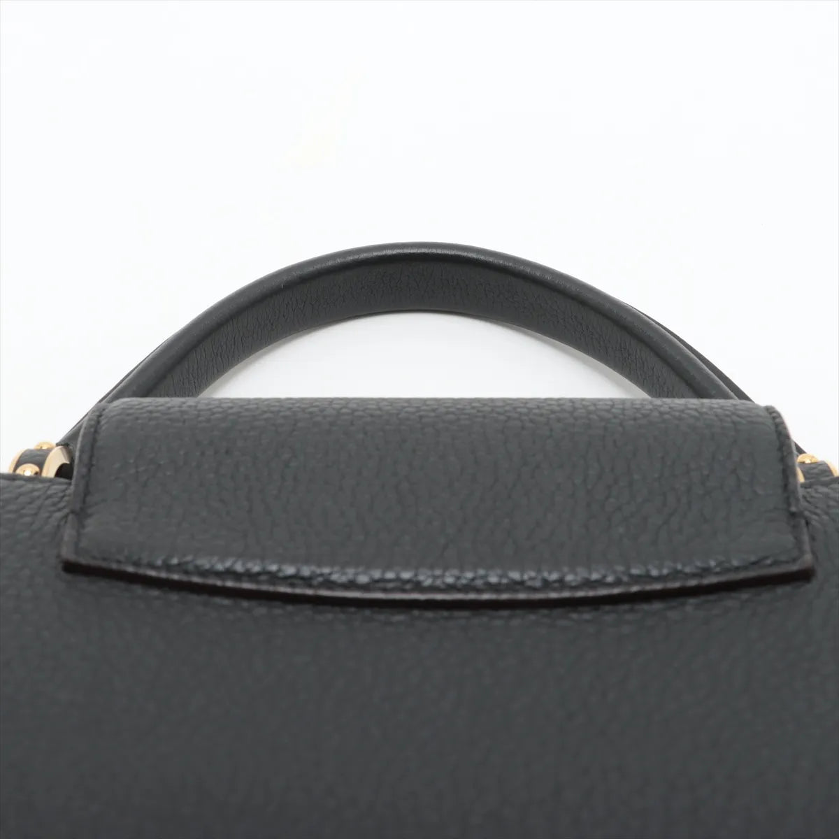 Louis Vuitton Taurillon Capucines PM Black
