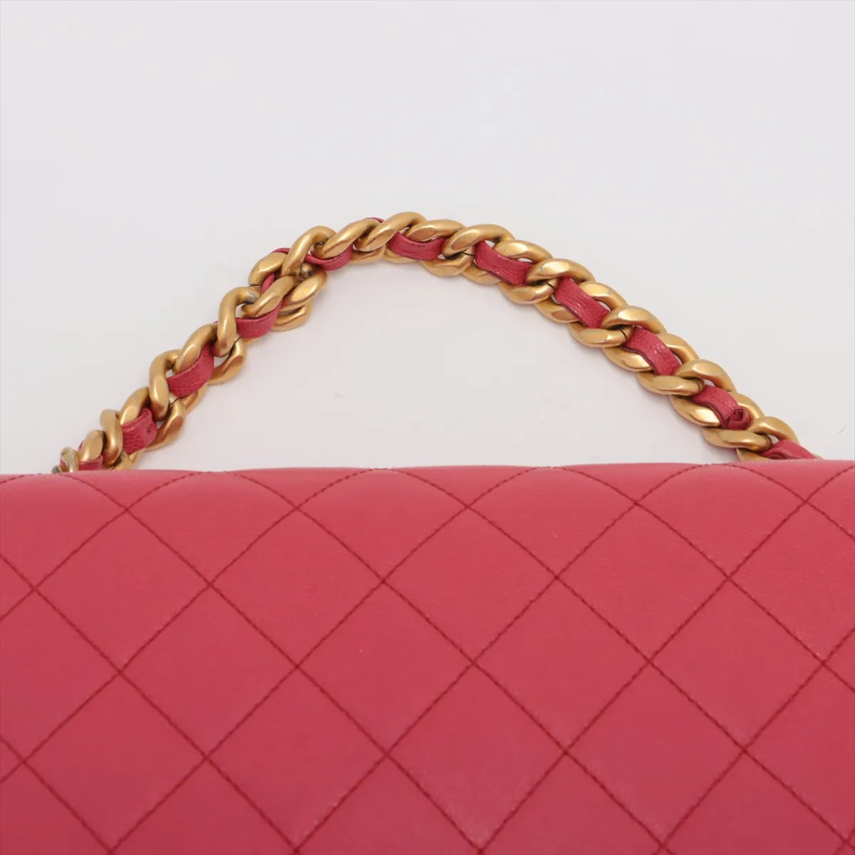Chanel CC Logo Matelasse Caviar Skin Chain Shoulder Bag Pink