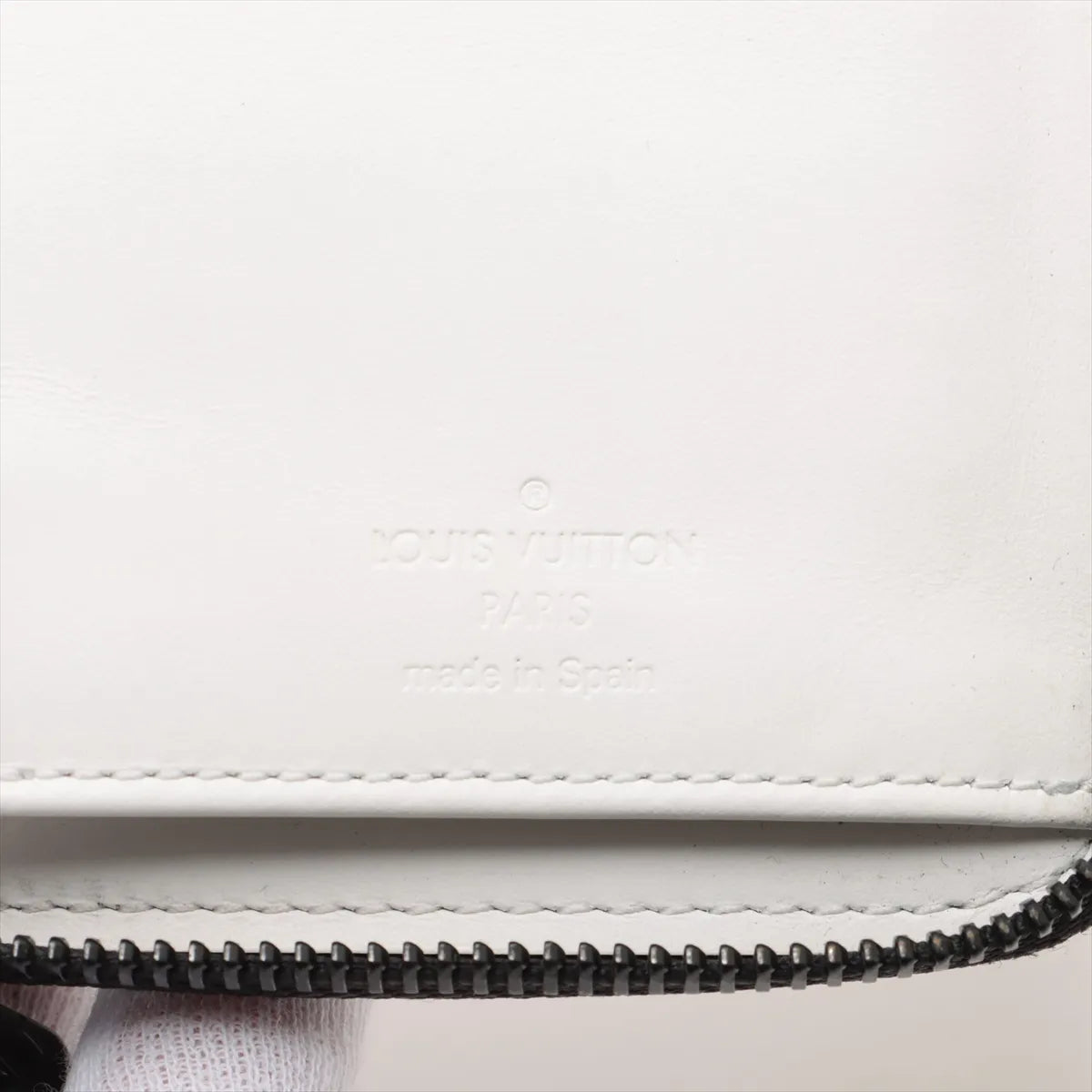 Louis Vuitton Monogram Shadow Zippy Vertical Wallet White x Blue