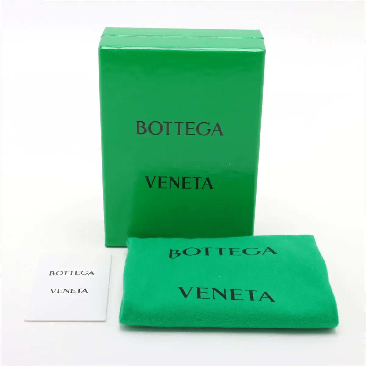 Bottega Veneta Maxi Intrecciato Leather Wallet Beige *PREORDER*