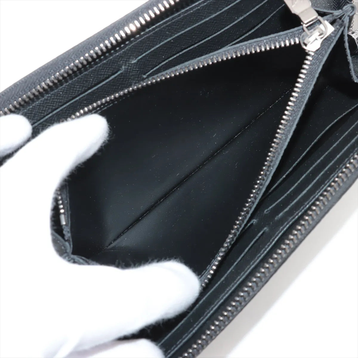 Louis Vuitton Monogram Eclipse Zippy Horizontal Wallet