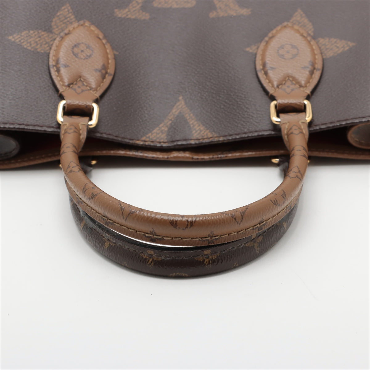 Louis Vuitton Monogram Giant Reverse On the Go MM * PREORDER *