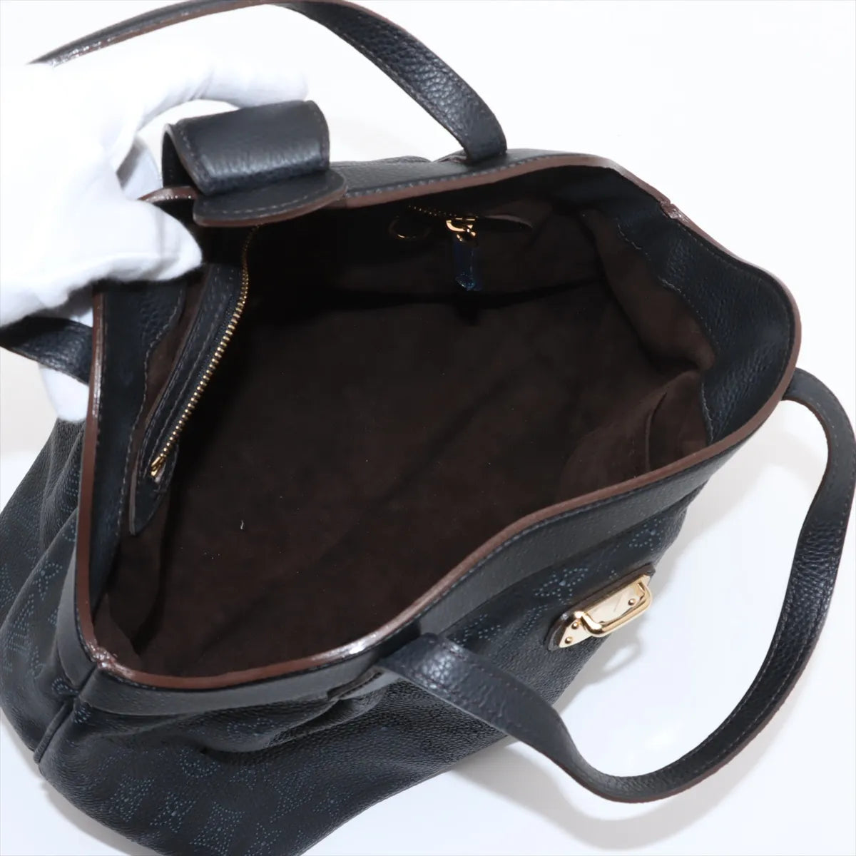 Louis Vuitton Monogram Mahina Cirrus PM Black