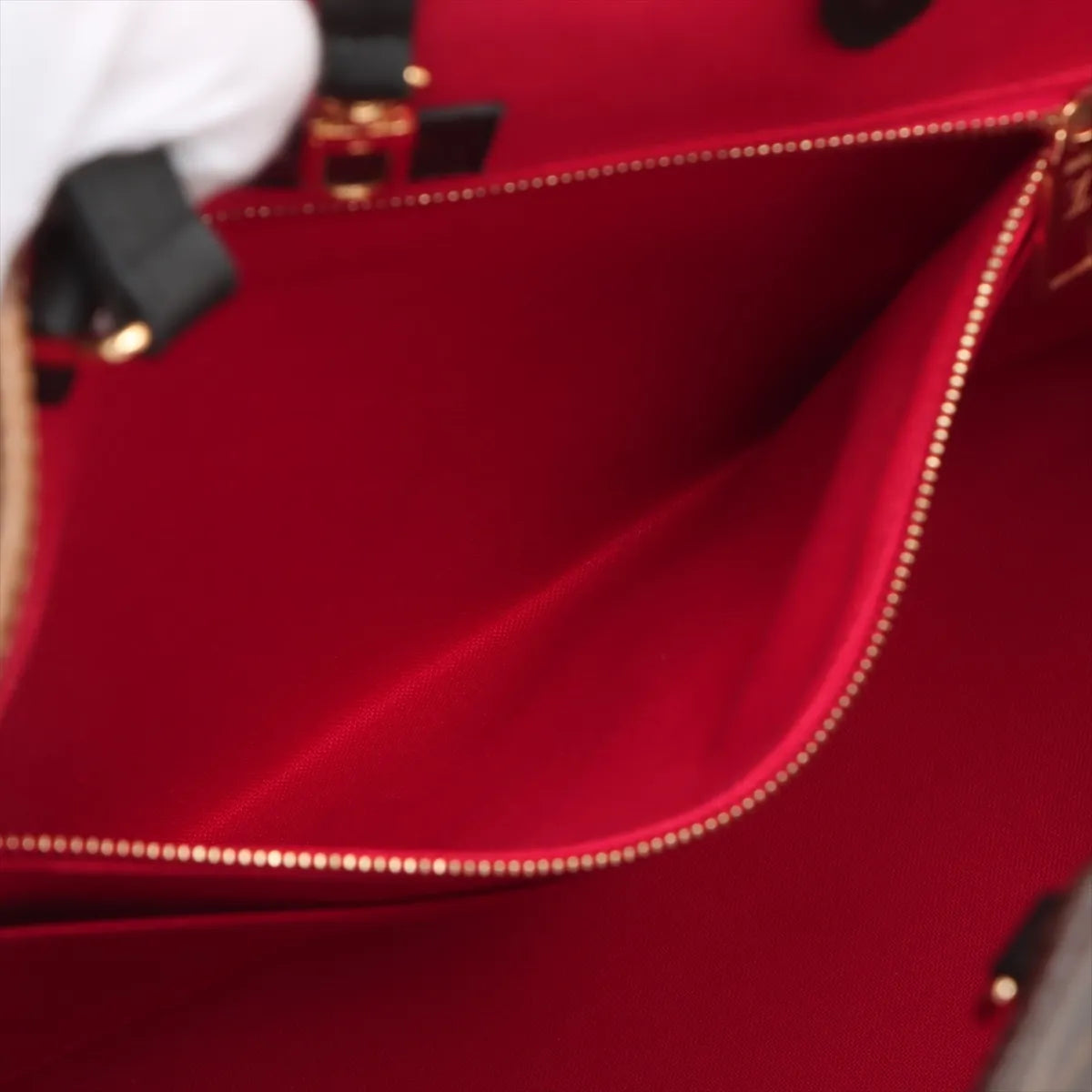 Louis Vuitton Giant Monogram Reverse On the Go GM