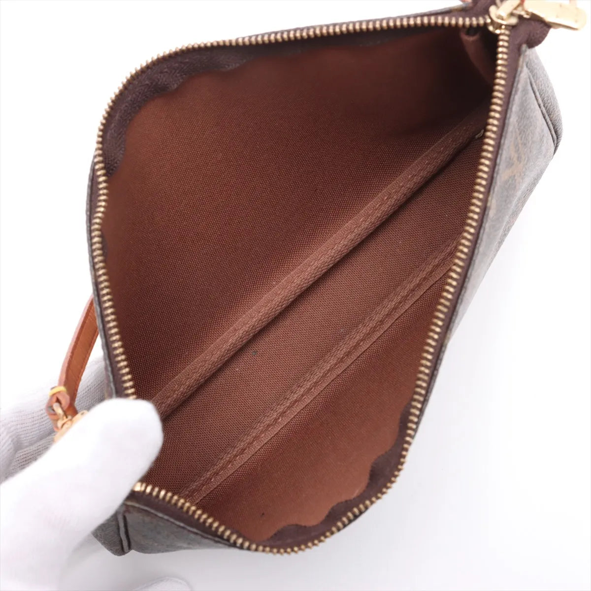 Louis Vuitton Monogram Pochette Accessories