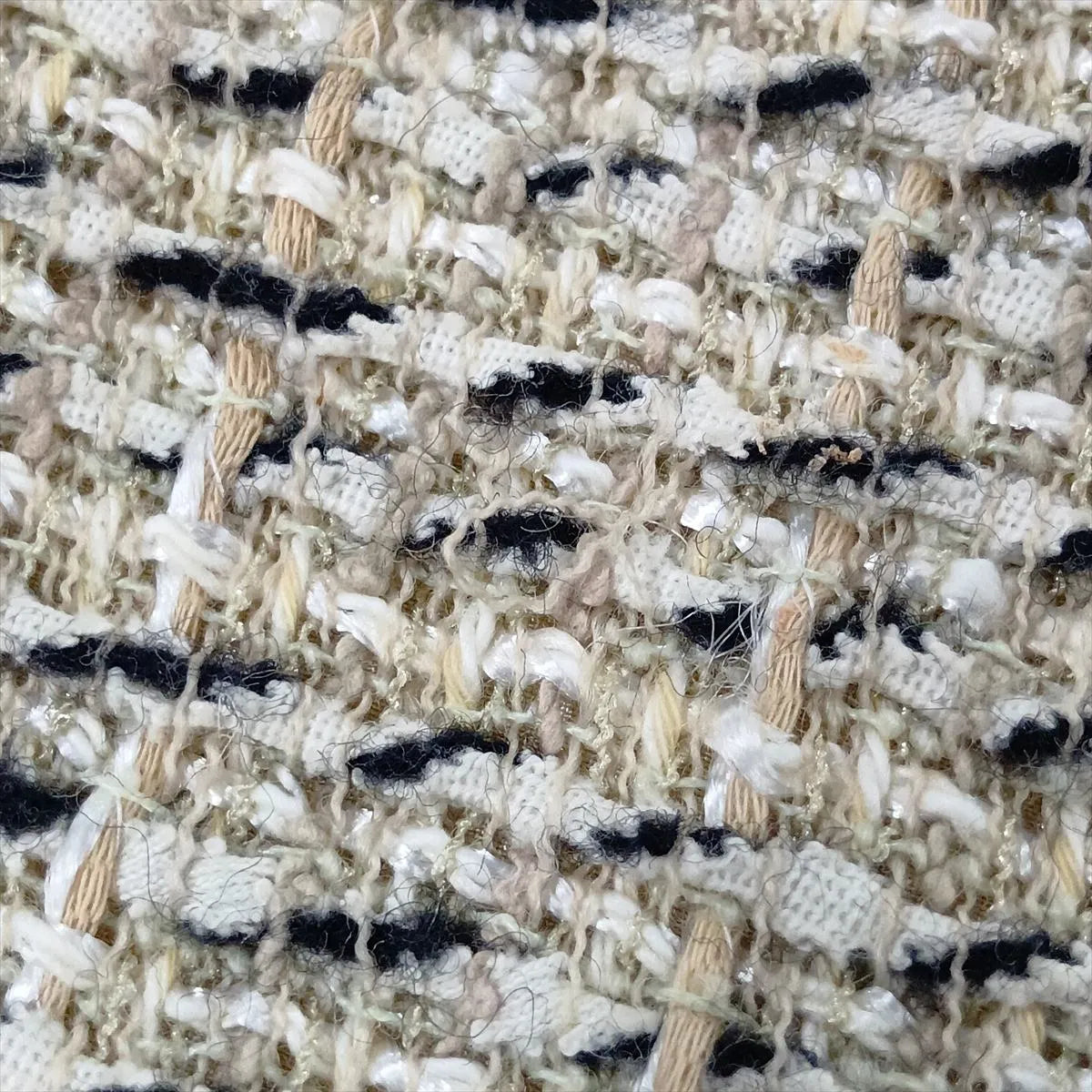 Chanel CC Logo Cotton & Wool Skirt Beige — product photo 8