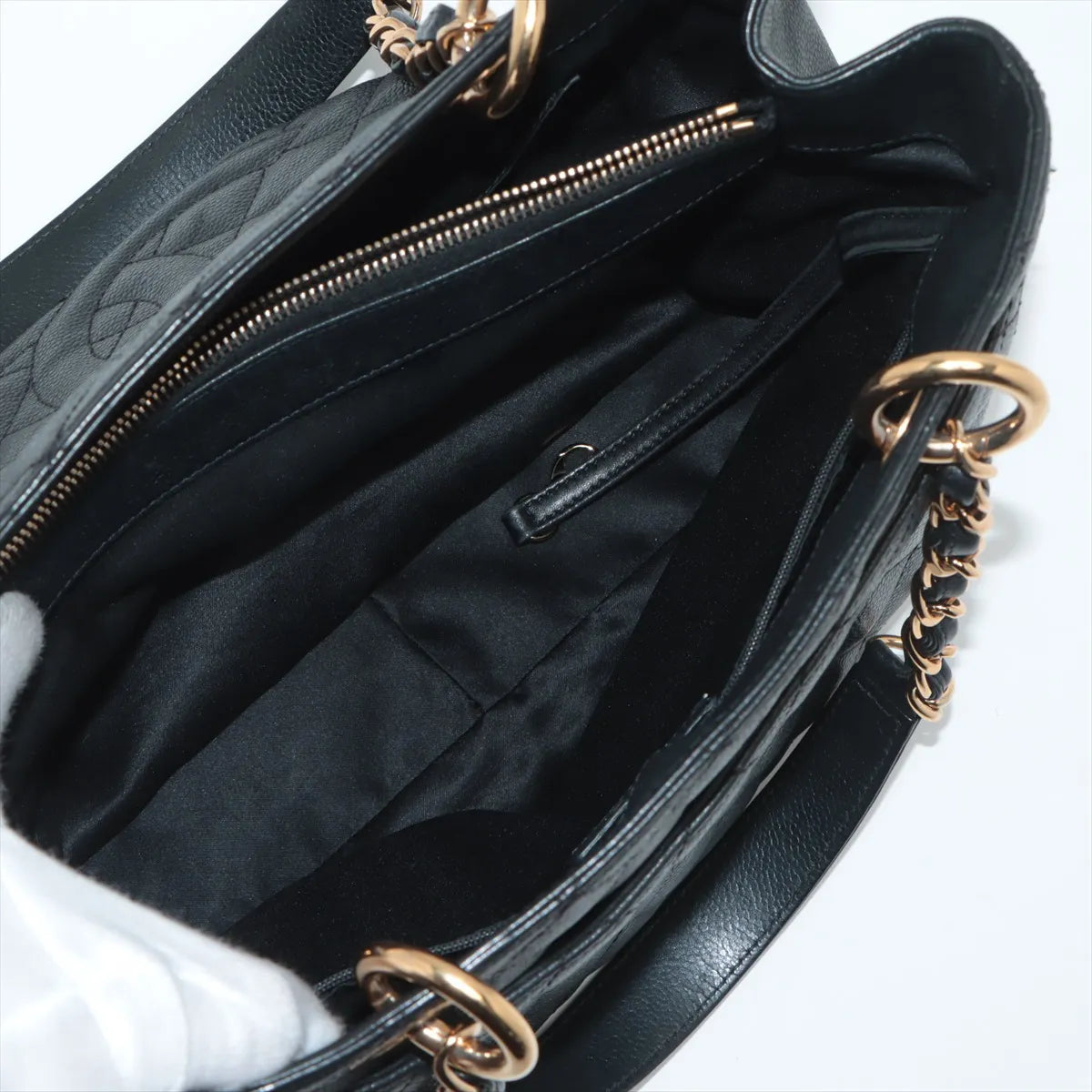 Chanel CC Logo Matelasse Caviar Skin Chain Tote Bag Black