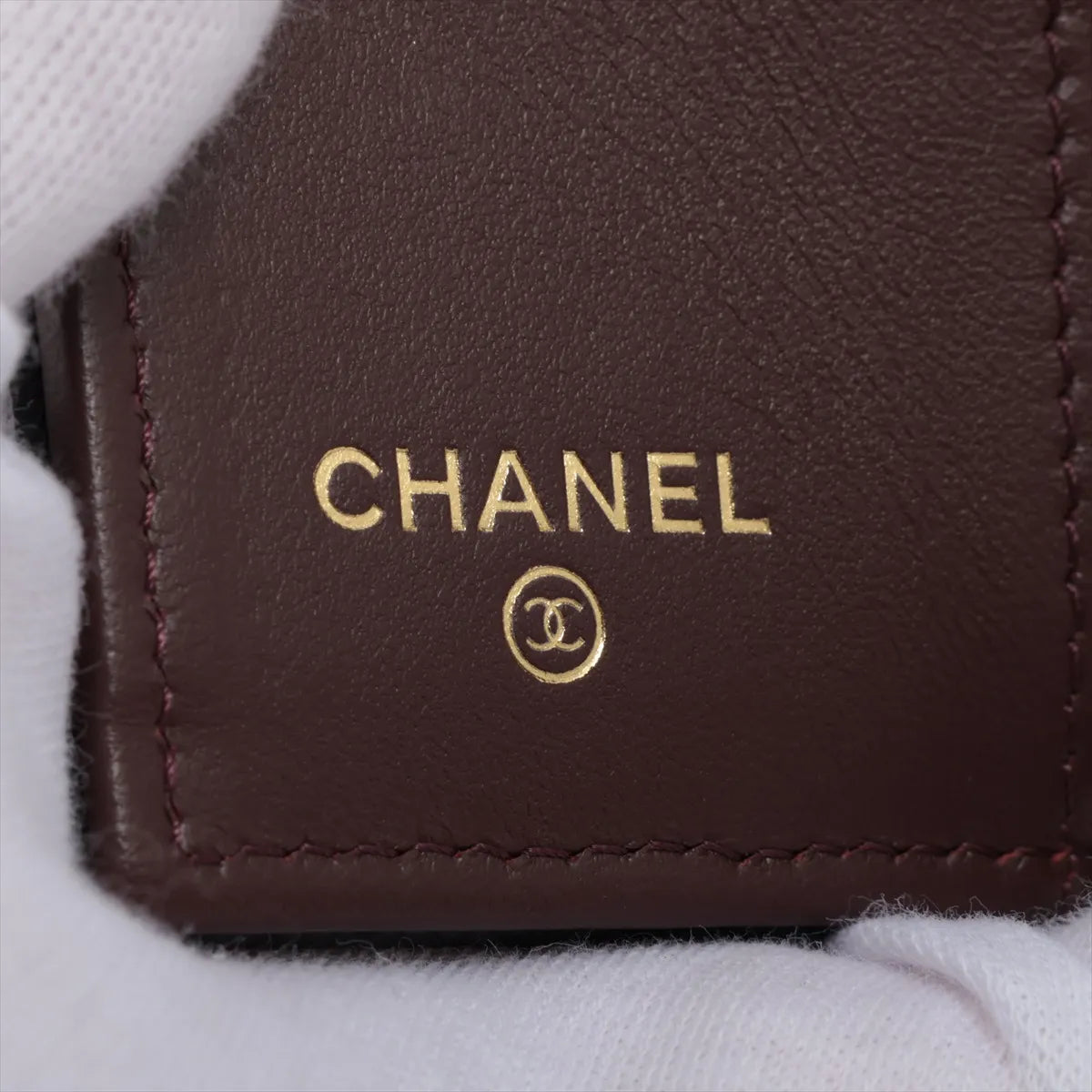 Chanel CC Logo Matelasse Caviar Skin Compact Wallet Black