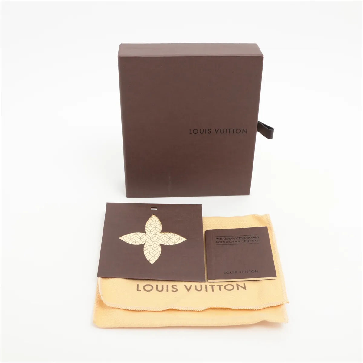 Louis Vuitton Vernis Leopard Heart Coin Purse Black