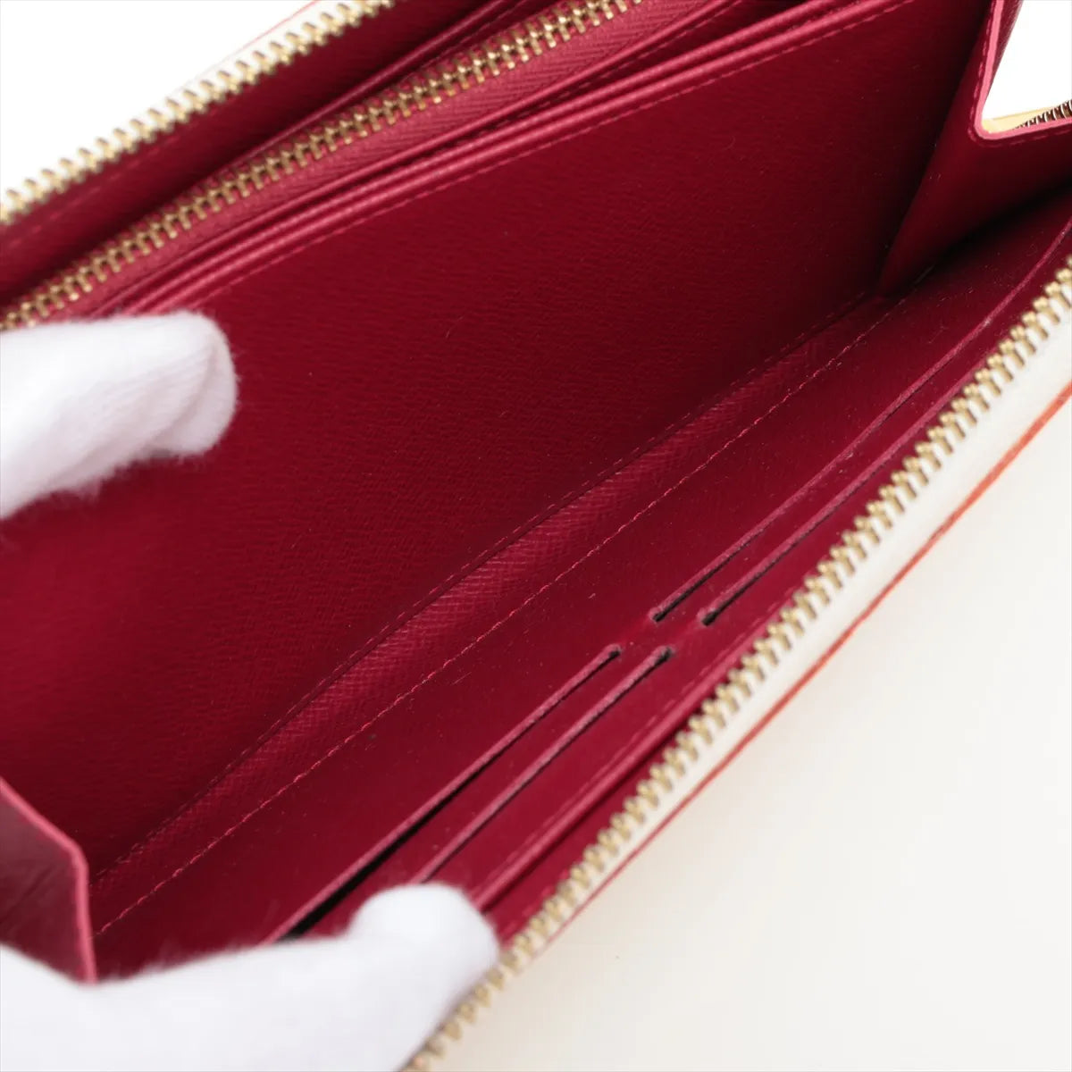 Louis Vuitton Monogram Multicolor Zippy Wallet White