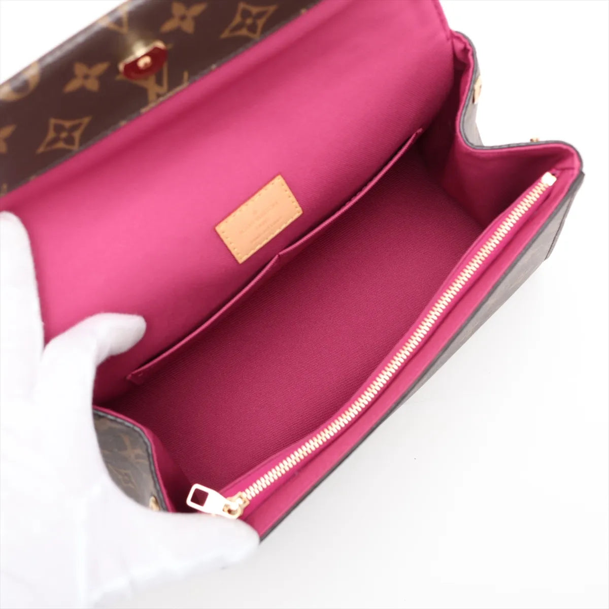 Louis Vuitton Monogram Cluny BB