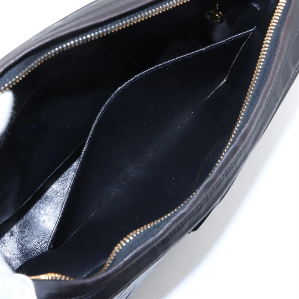 Chanel CC Logo Matelasse Lambskin Tassel Shoulder Bag Black — product photo 8