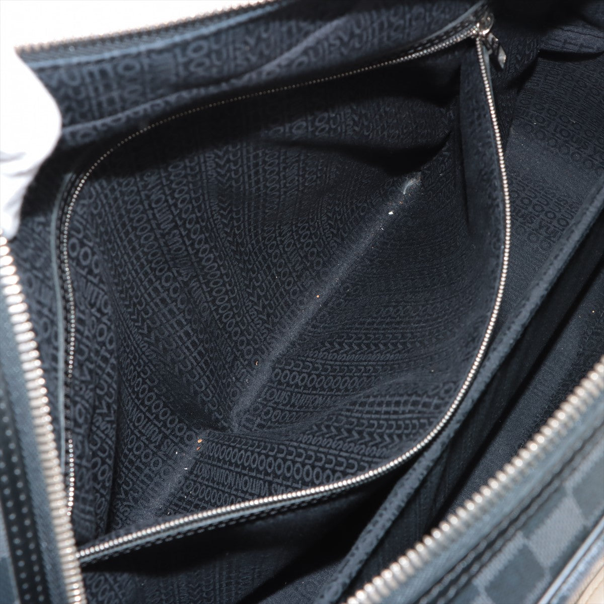 Louis Vuitton Damier Graphite Porte-Documents Voyage Black x White * PREORDER *