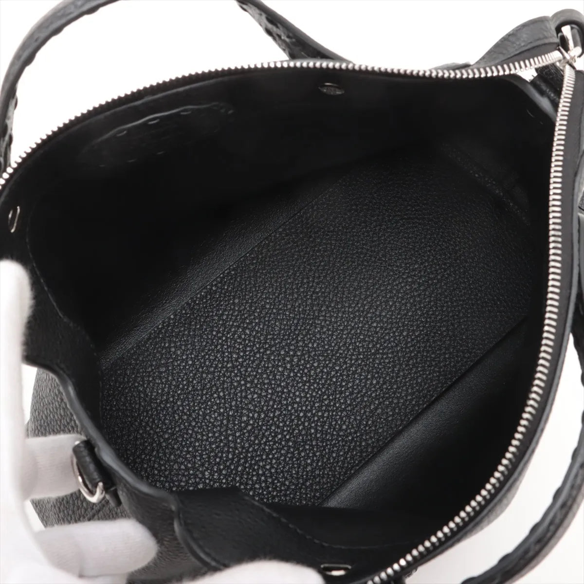 Fendi By The Way Selleria Medium Shoulder Bag Black