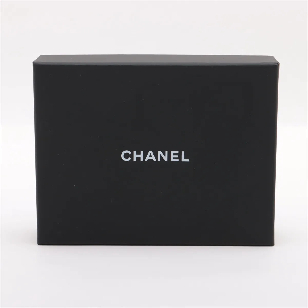 Chanel CC Logo Matelassé Caviar Skin Compact Wallet Black