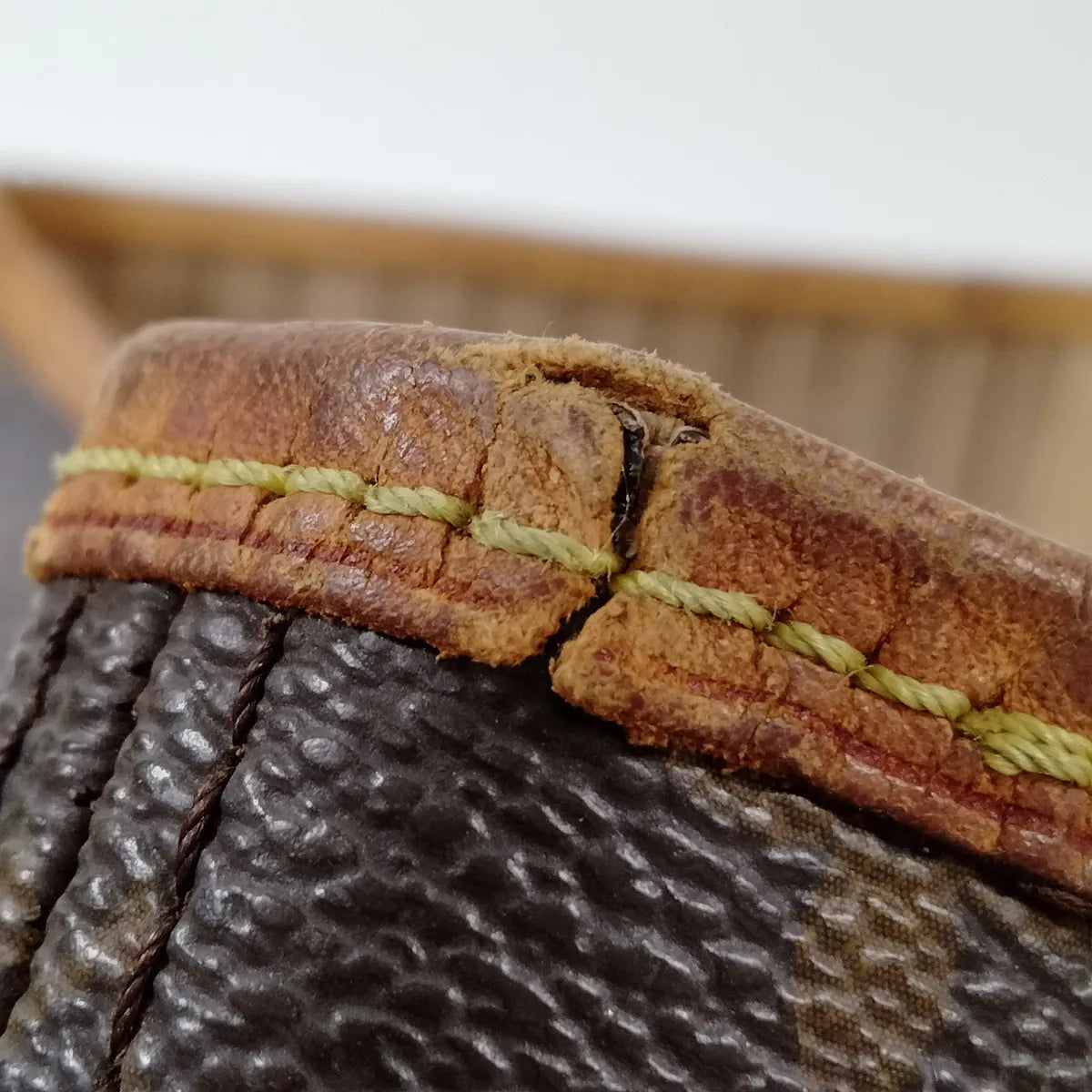 Louis Vuitton Monogram Neverfull MM Tote Bag
