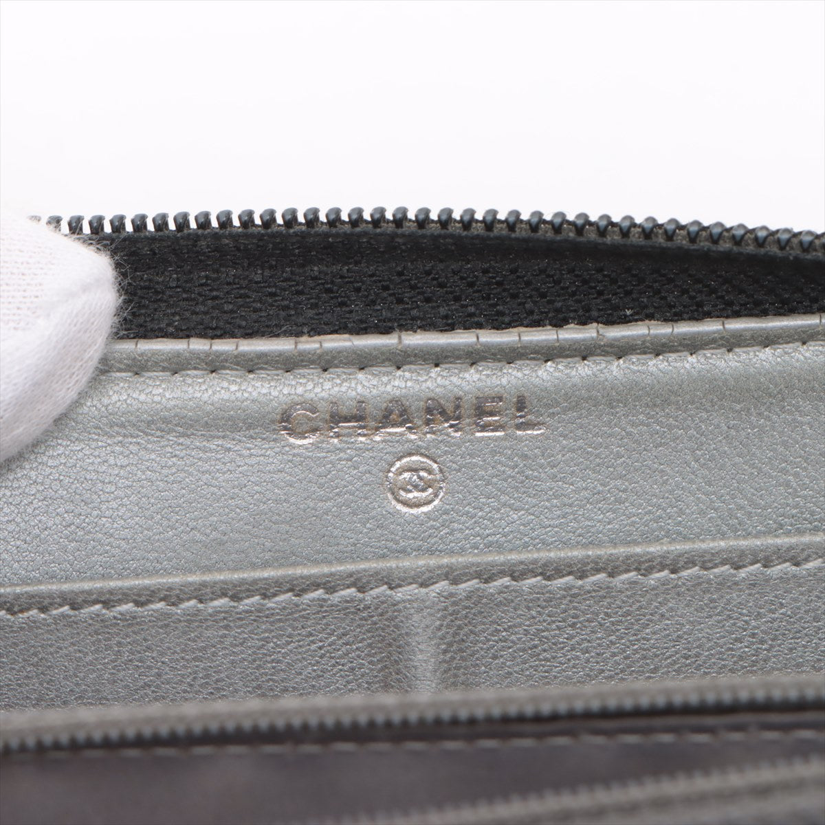 High Quality Chanel CC Logo Camelia Lambskin Zippy Long Wallet Black