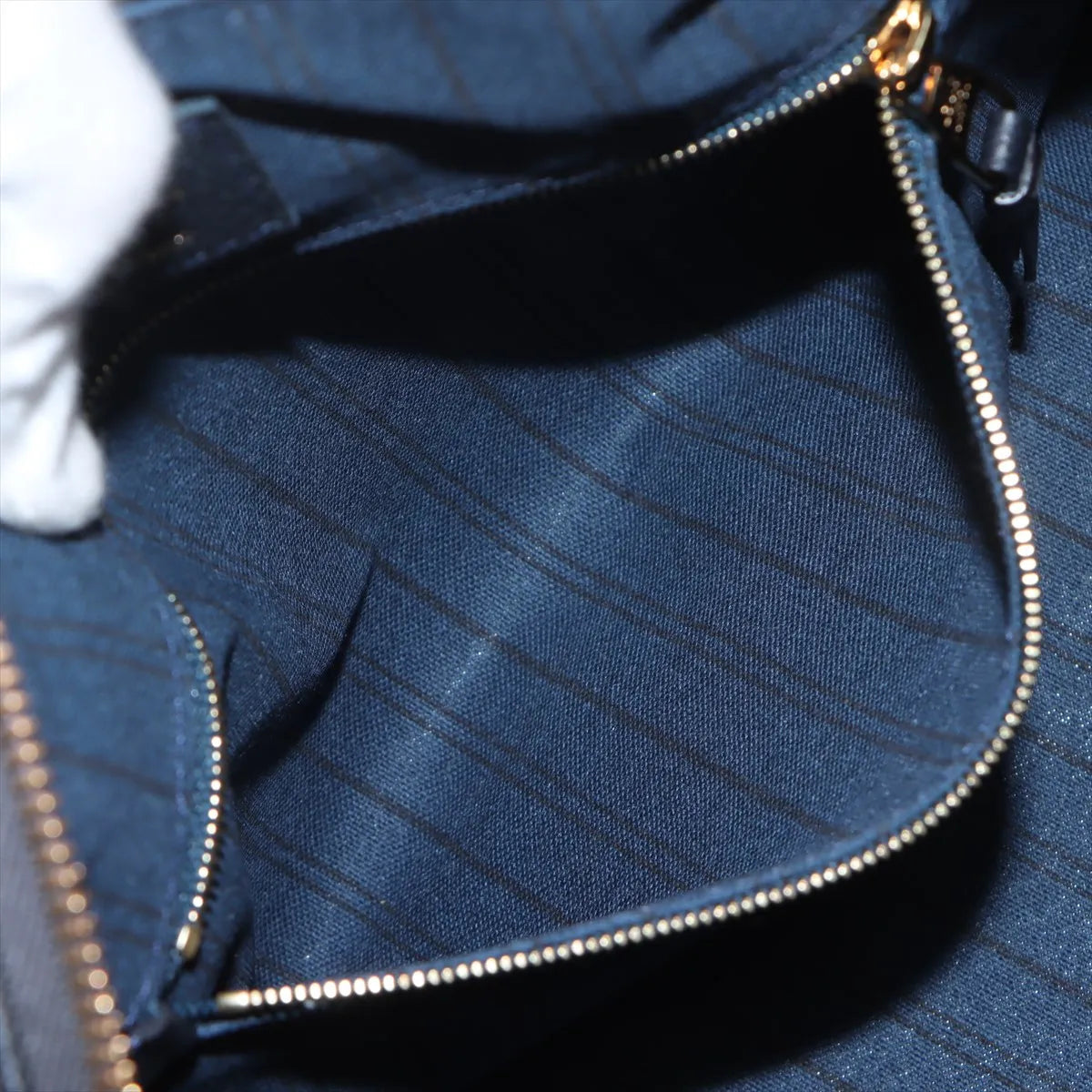 Louis Vuitton Monogram Empreinte Speedy 25 Black