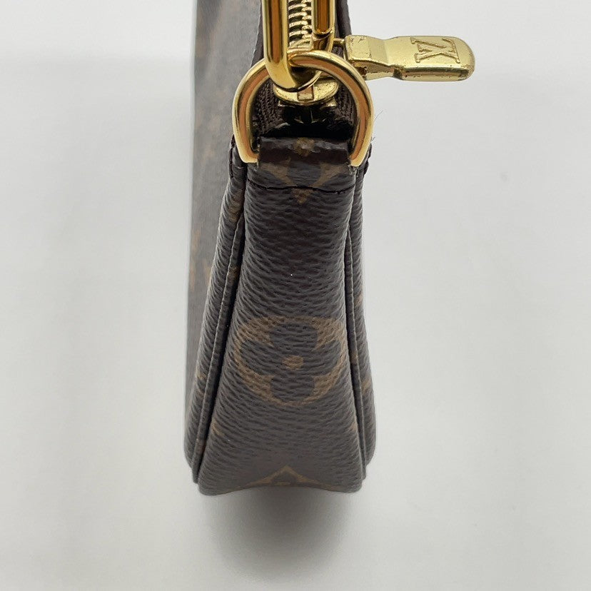 Louis Vuitton Monogram Mini Pochette Accessoires