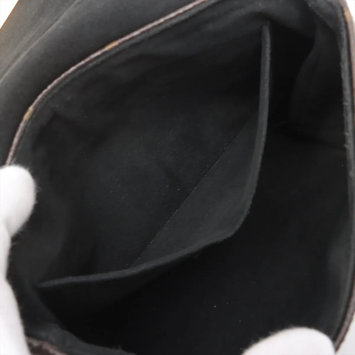 Louis Vuitton Monogram Locky BB Shoulder Bag