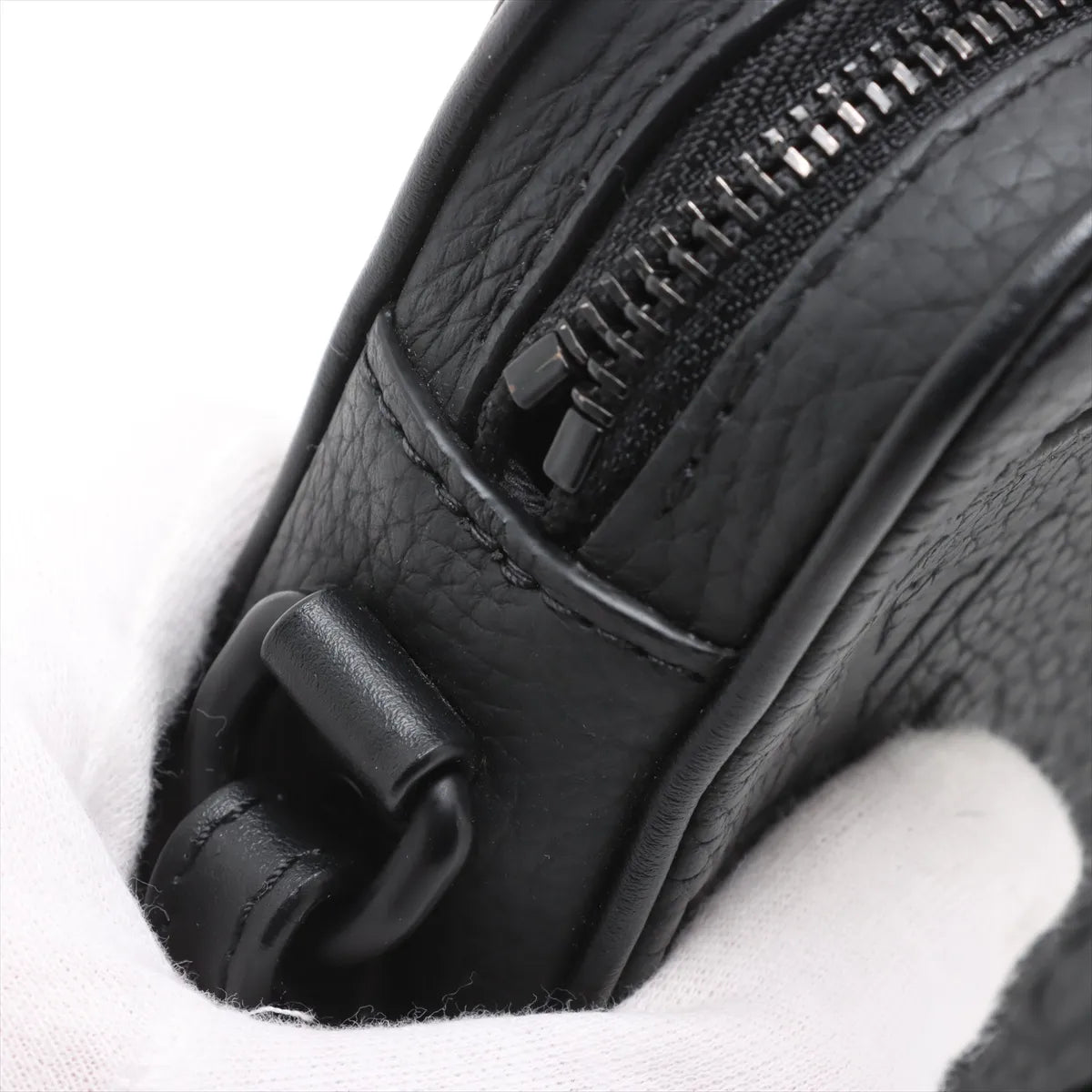 Louis Vuitton Monogram Taurillon Pochette Volga Black