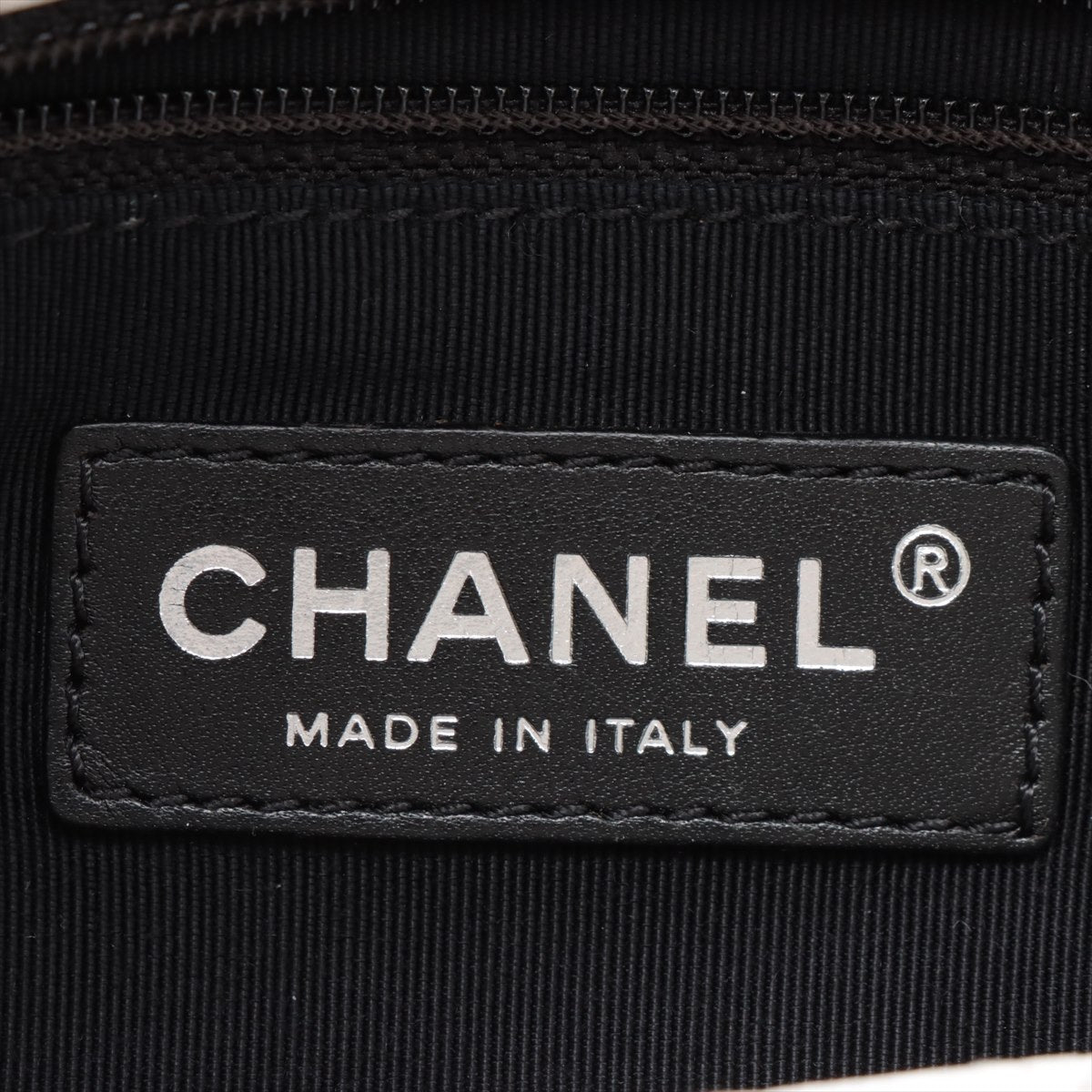 Chanel CC Logo Matelasse Lambskin Single Flap Double Chain Bag White * PREORDER *