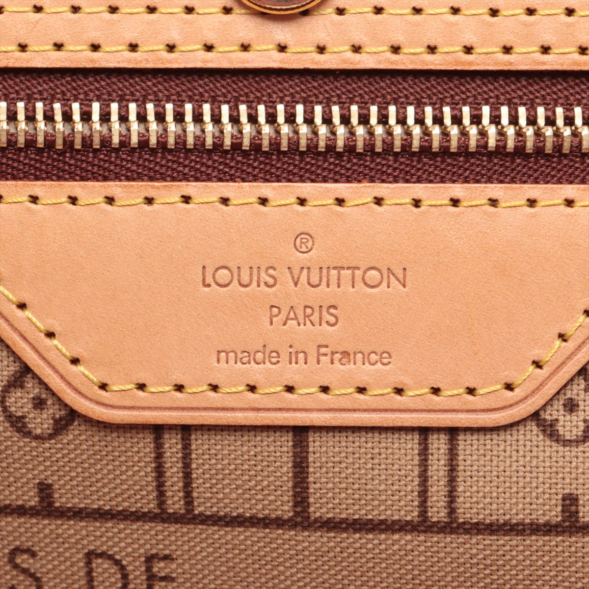 Louis Vuitton Monogram Neverfull PM * PREORDER *