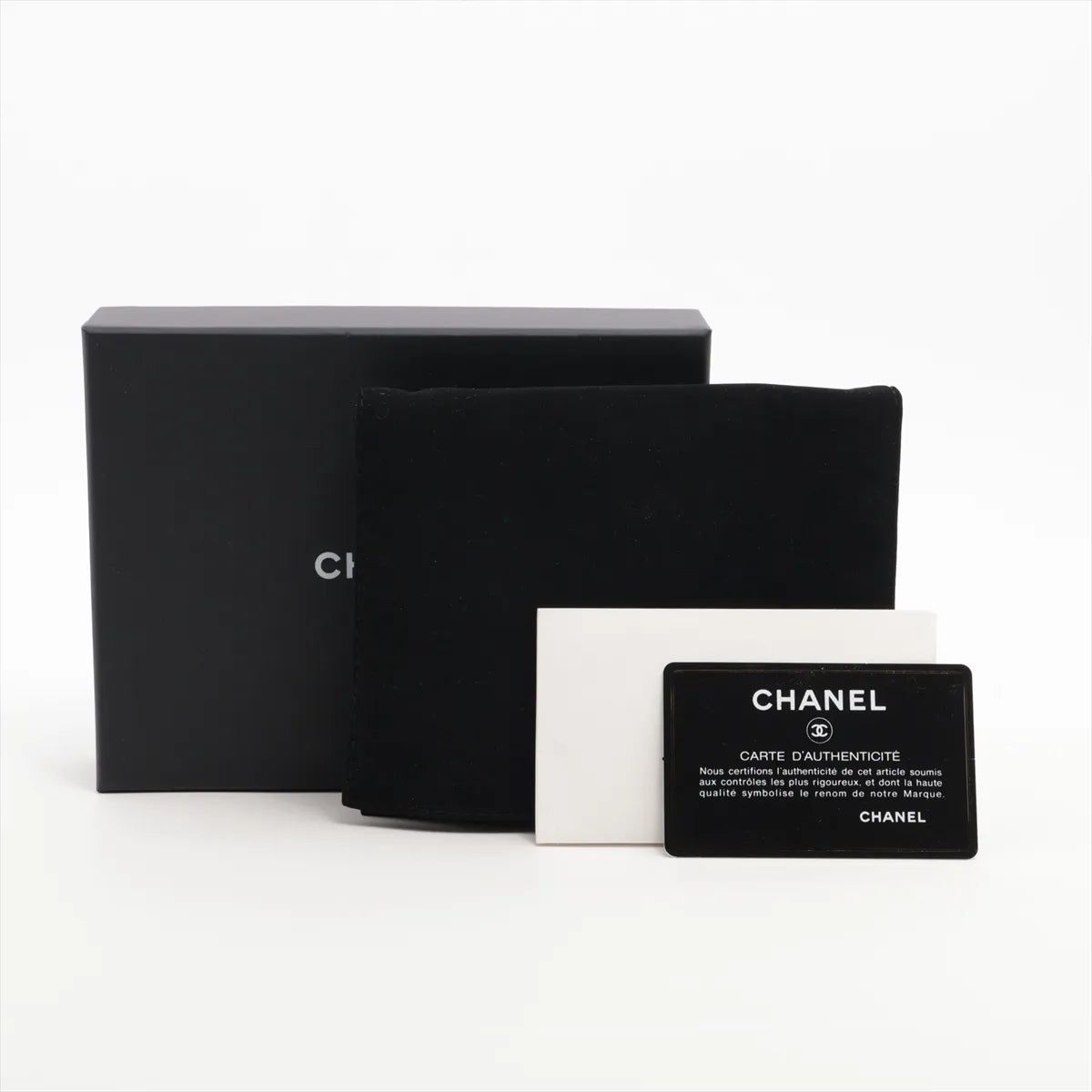 Chanel CC Logo Matelasse Caviar Skin Compact Wallet Pink