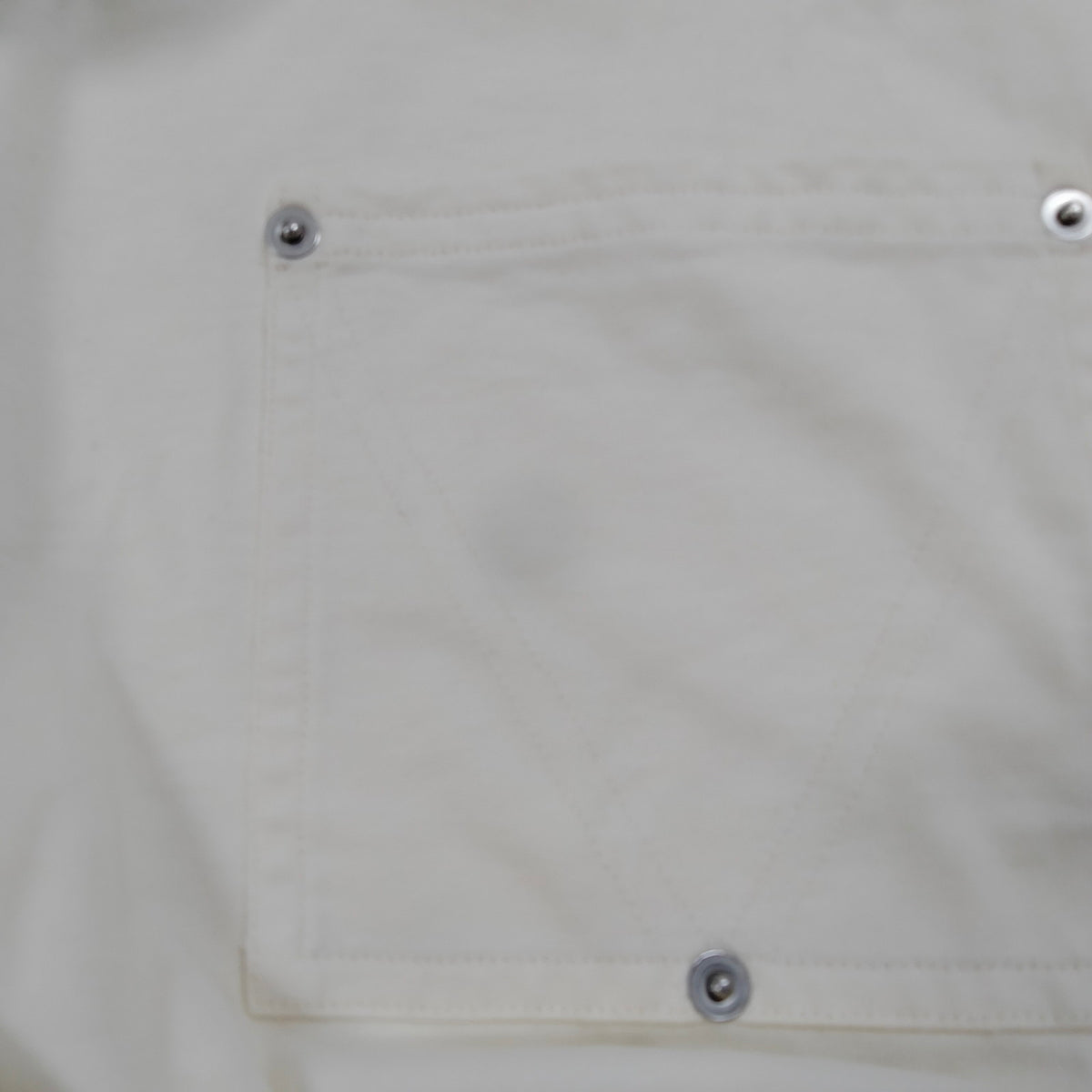 Bottega Veneta Cream Rivet-Pocket Cotton T-Shirt — XS — original detail 8