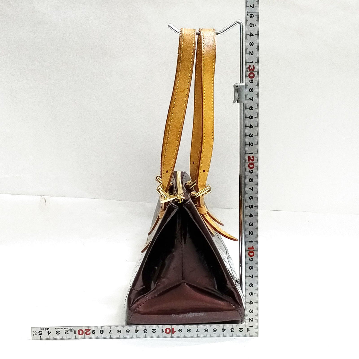 Louis Vuitton Purple Monogram Vernis Rosewood Avenue Bag — original detail