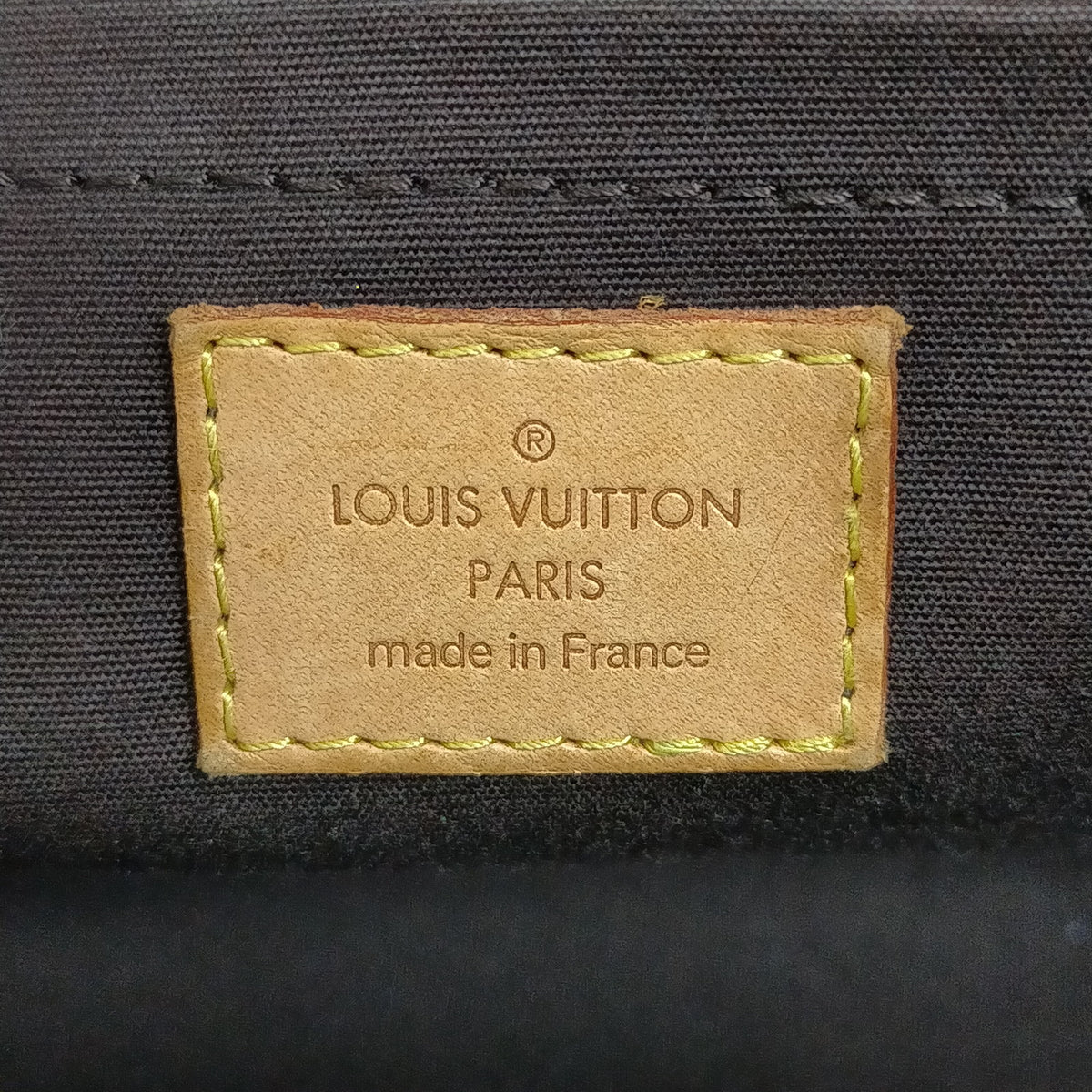 Louis Vuitton Purple Monogram Vernis Rosewood Avenue Bag — original detail