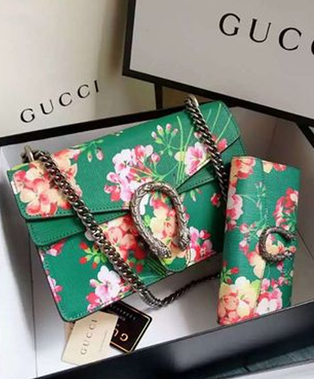 Latest Gucci Designer Handbags and Wallets