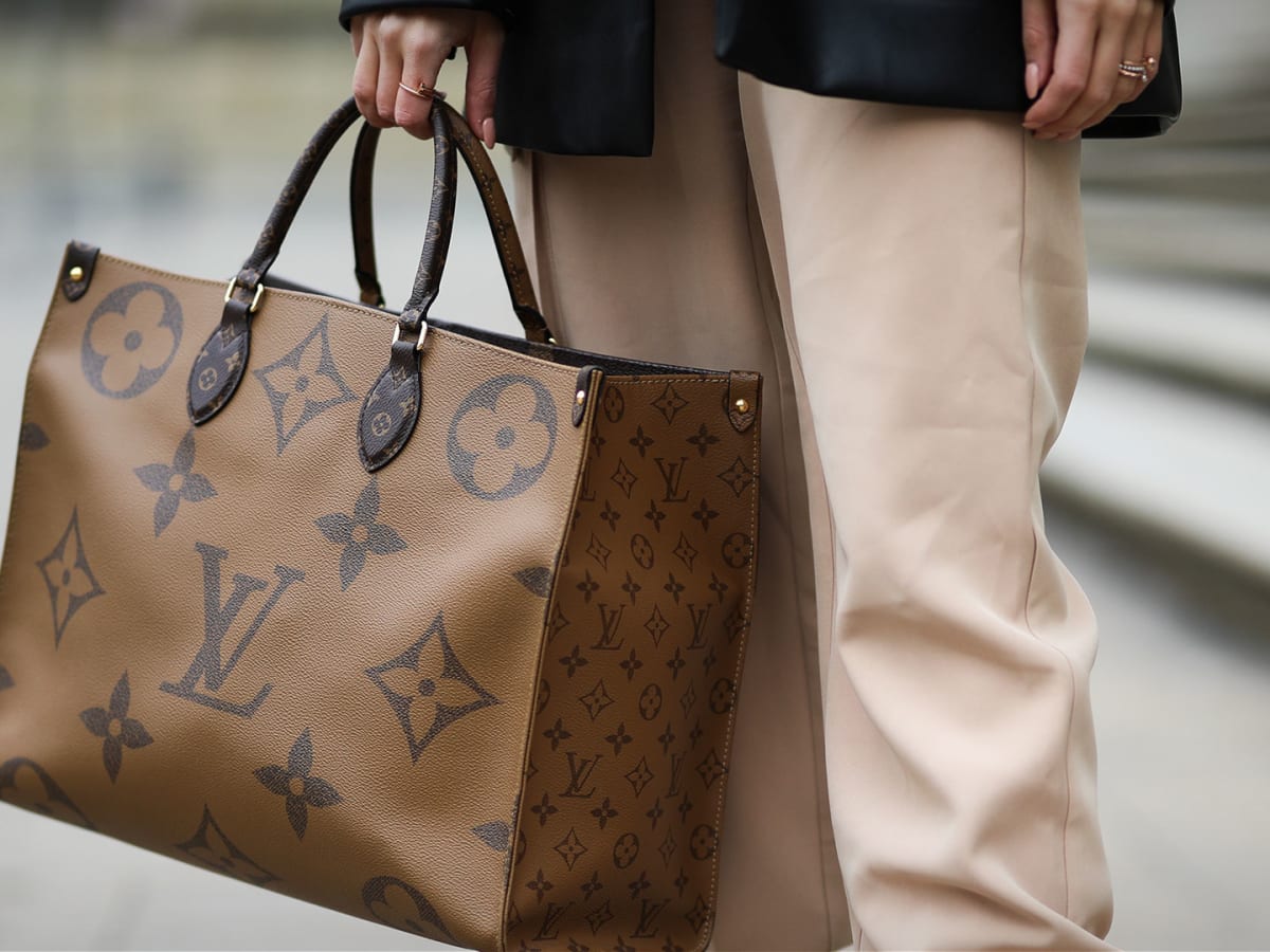 LOUIS VUITTON