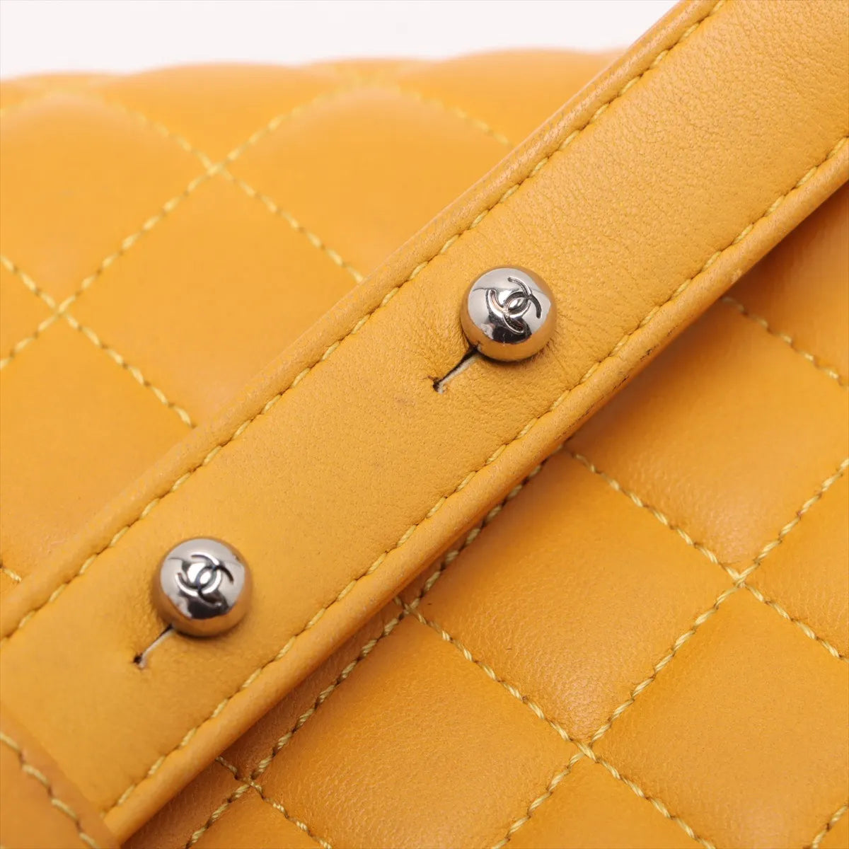 Chanel Boy Chanel 25 Lambskin Chain Shoulder Bag Yellow