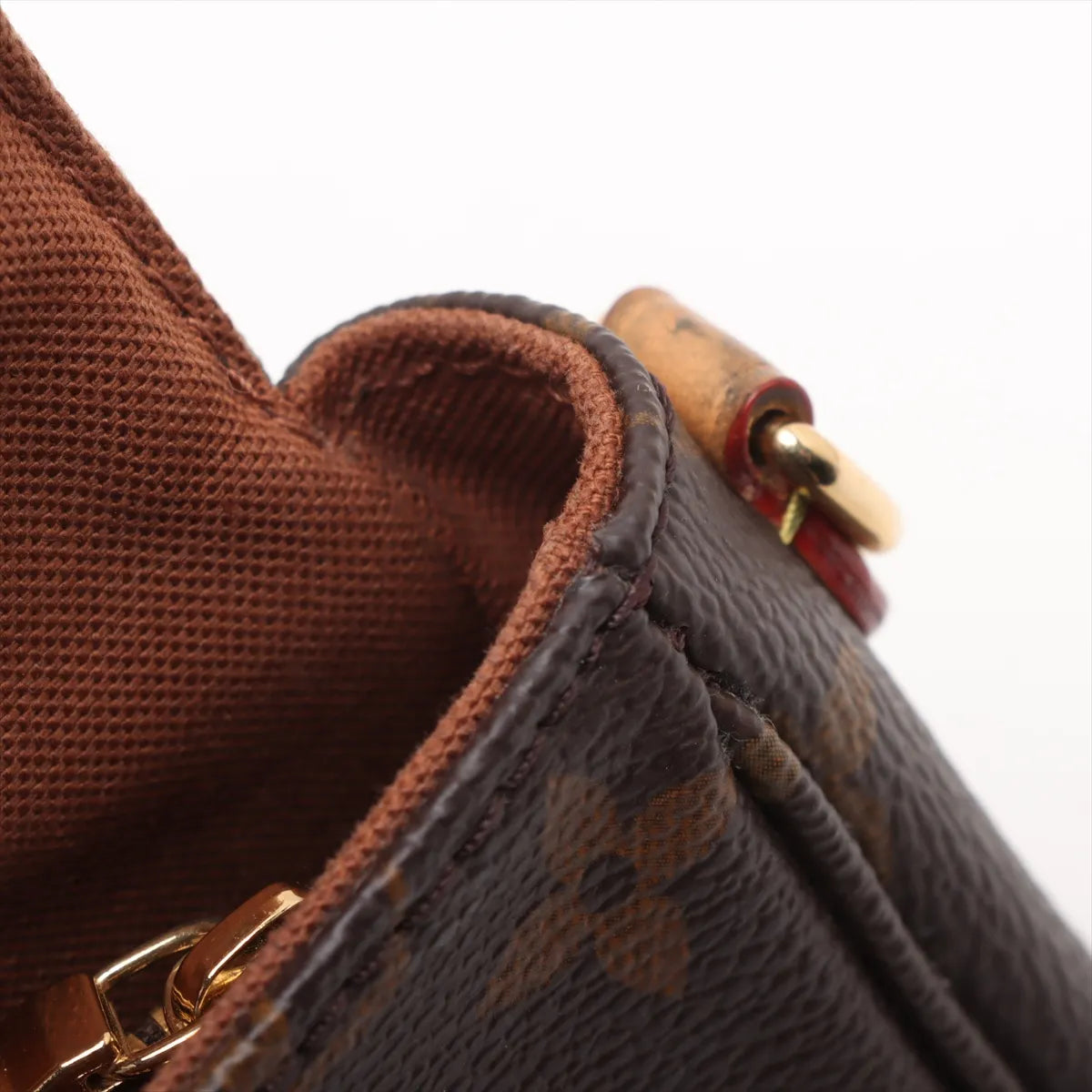 Louis Vuitton Monogram Ivy Wallet on Chain